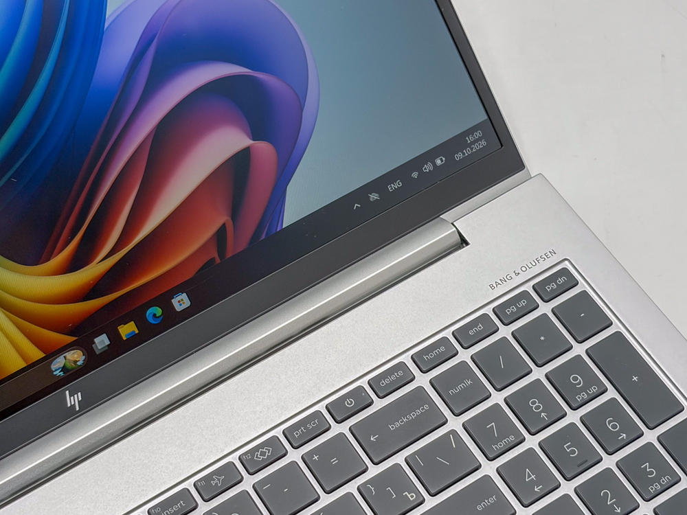 Ноутбук HP EliteBook 860 G9 ( i5-1245U )